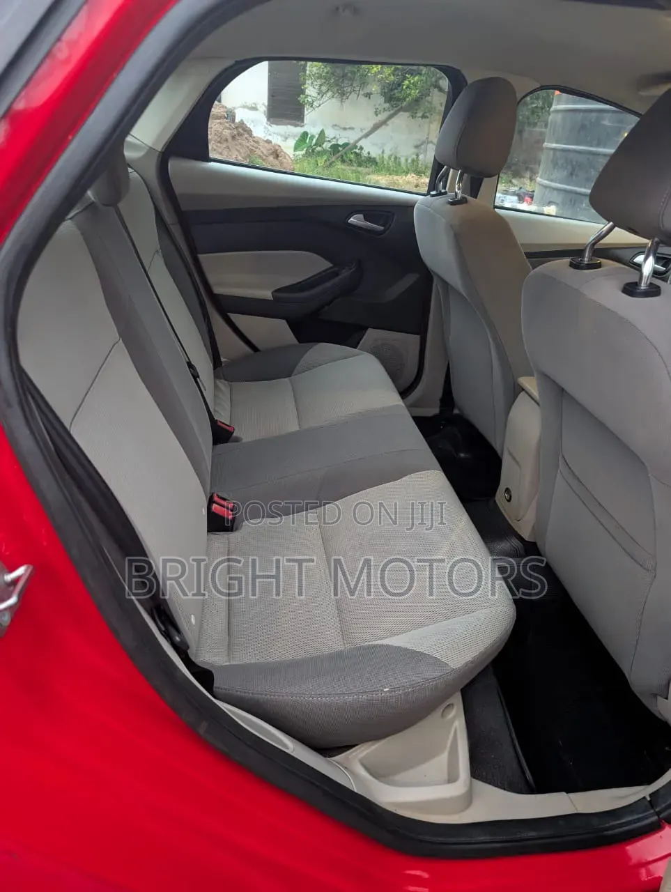 Ford Focus 2013 Red