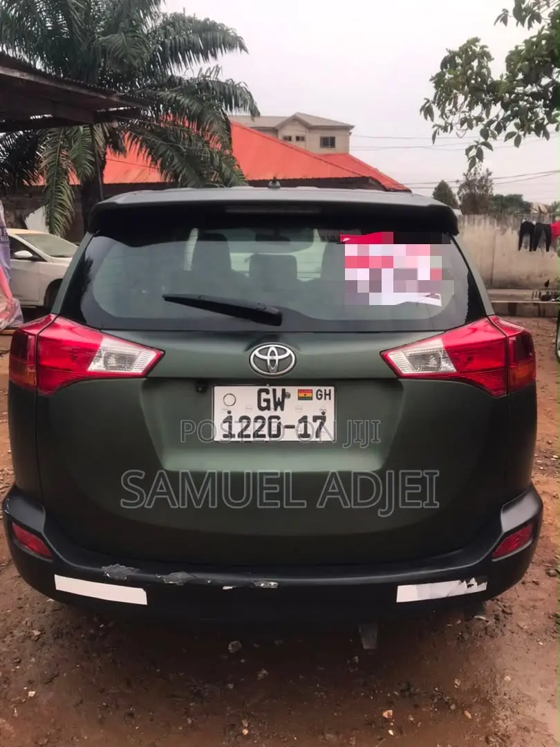 Toyota RAV4 2015