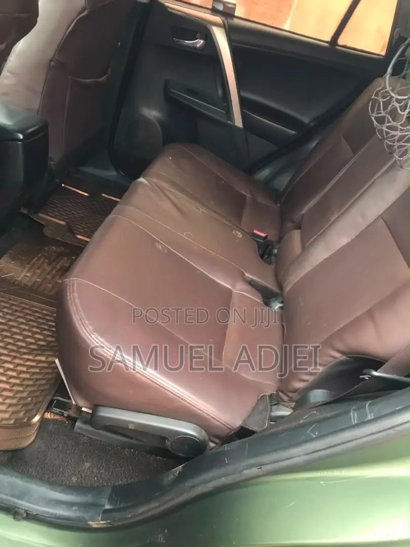 Toyota RAV4 2015