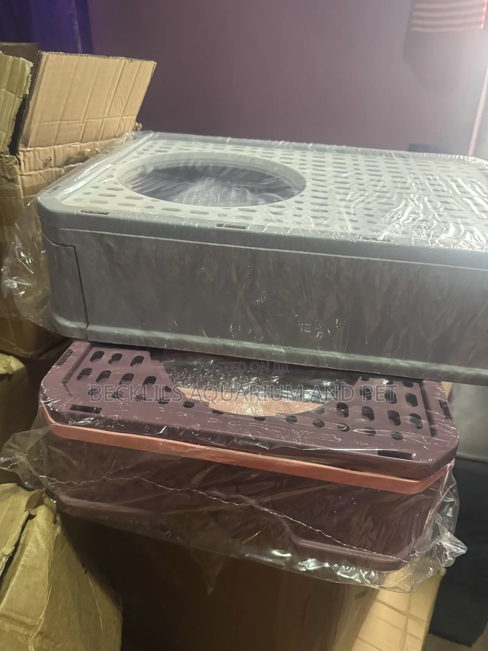 Fully Enclosed Large Cat Litter Box