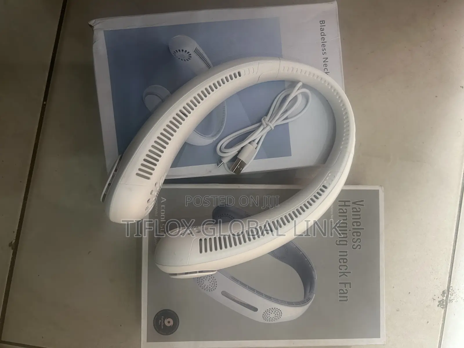 Bladeless Neck Fan