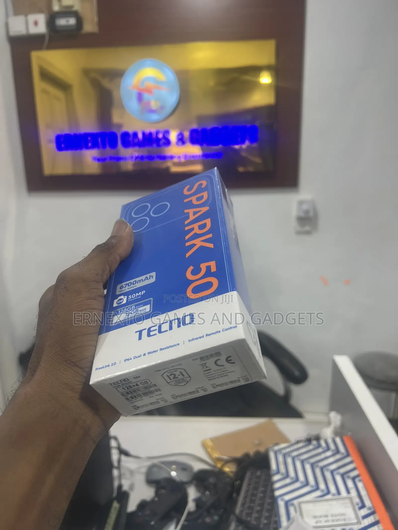 New Tecno Spark 50 128 GB Black