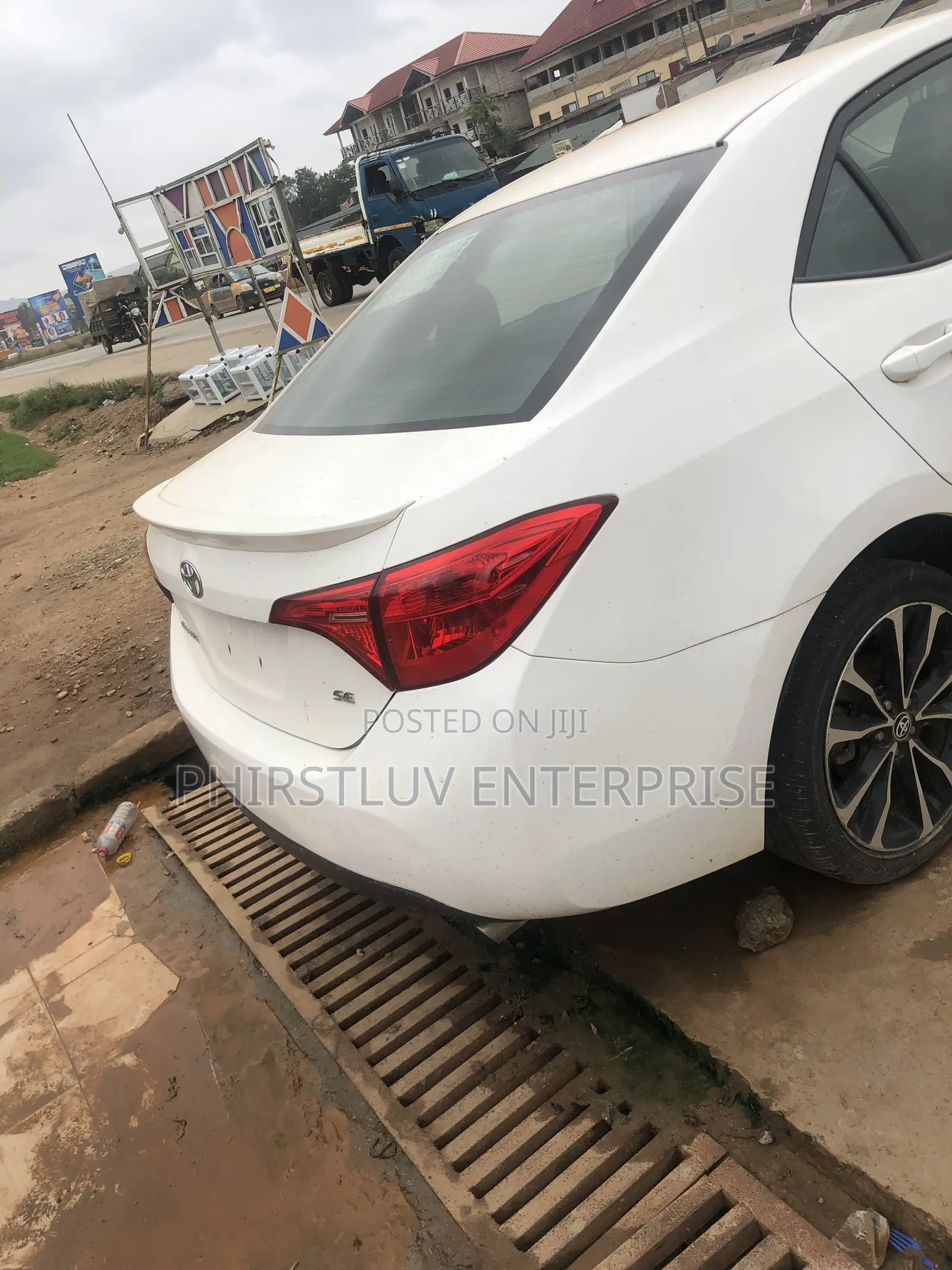 Toyota Corolla 2017 White
