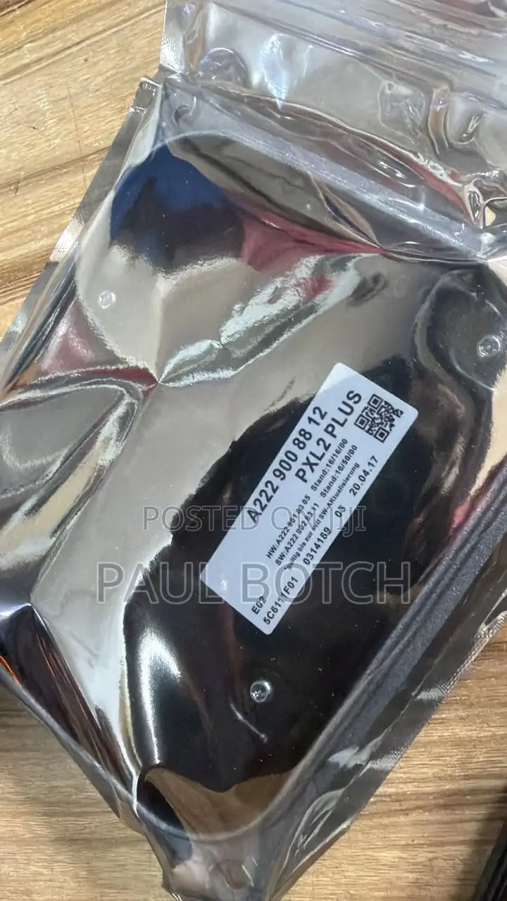 Mercedes-Benz E400 Headlight Charger