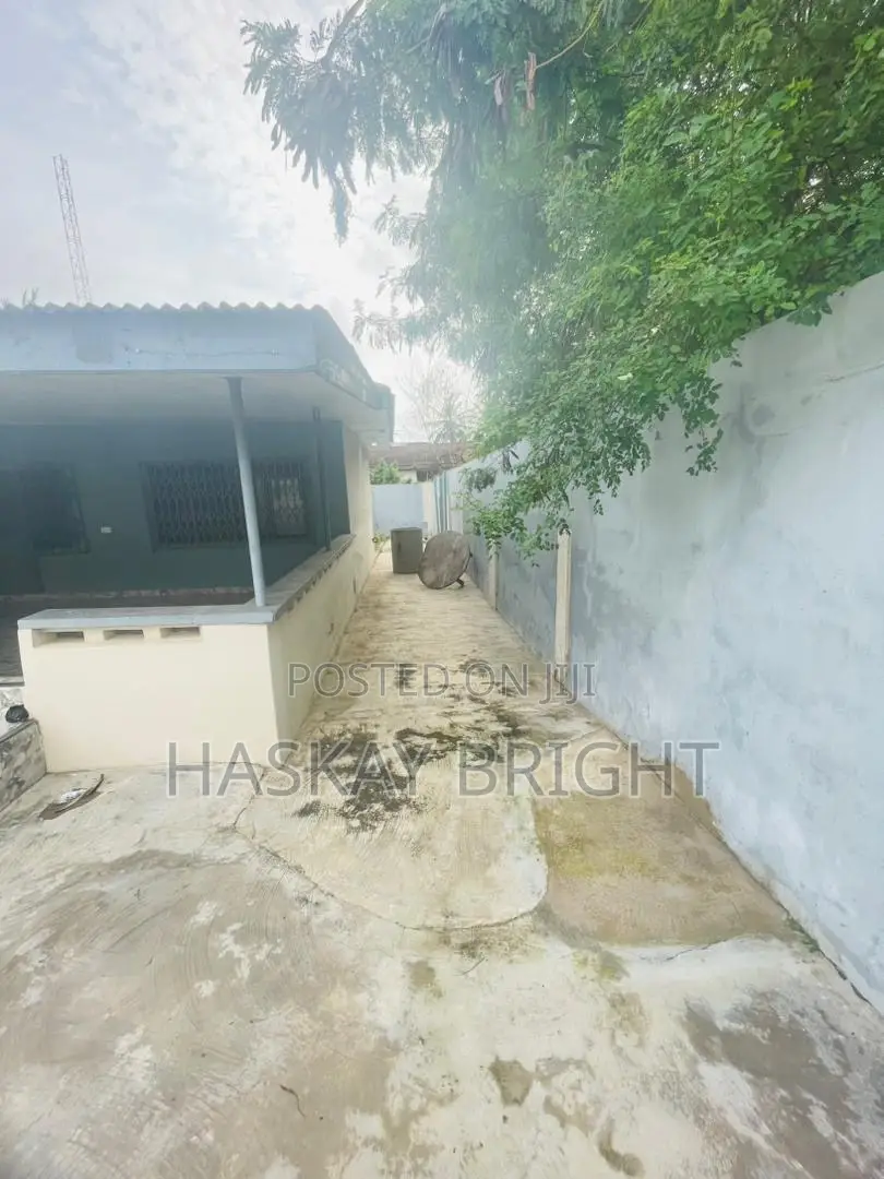 2bdrm House in Osu for rent