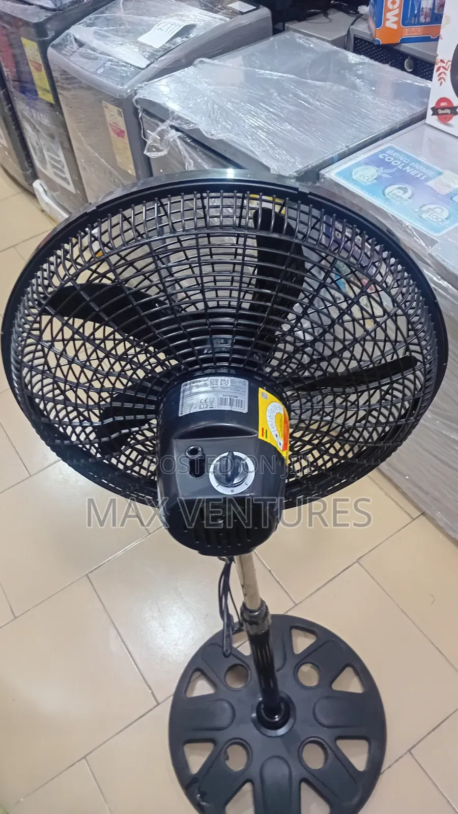 Decakila Standing Fan – Powerful Airflow Silent Performance