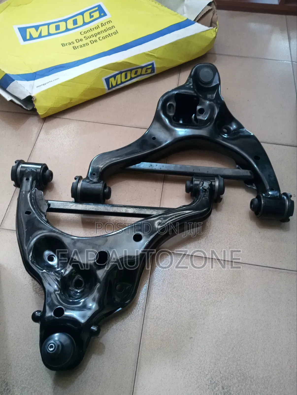 Genuine MOOG FORD F150 Complete Control Arm Assembly From Usa.