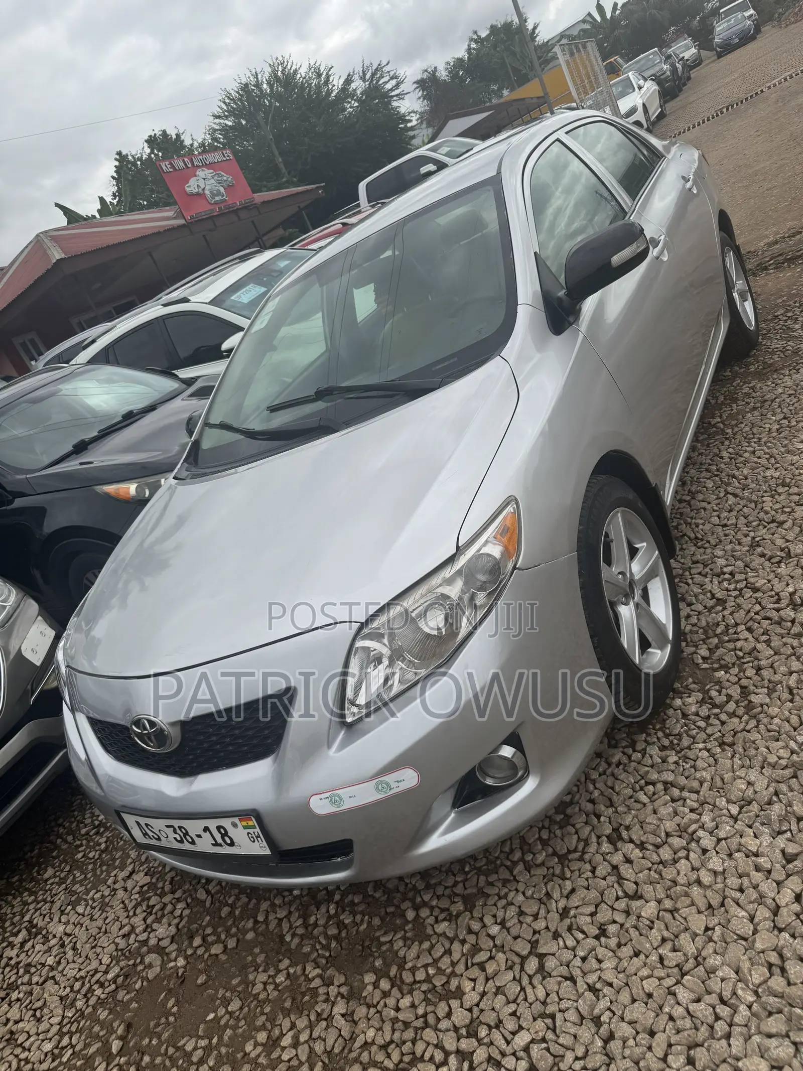 Toyota Corolla 2010 Silver
