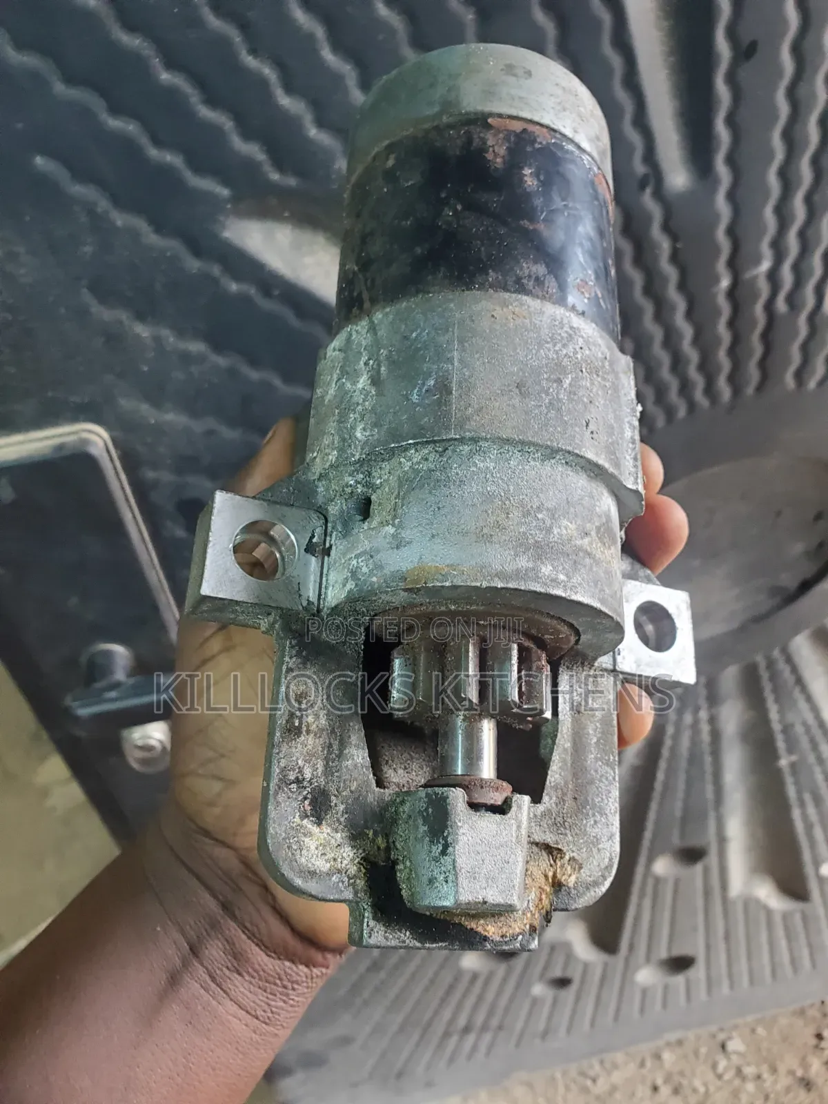 Starter Motor for Ford Escape / Fusion 2.0T
