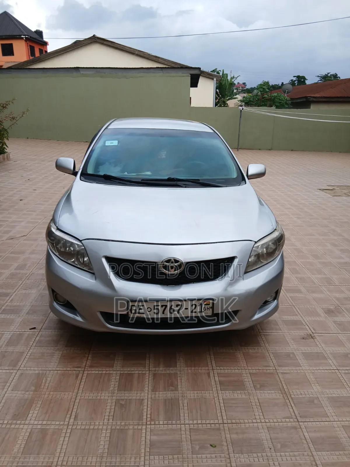 Toyota Corolla 2010 Silver