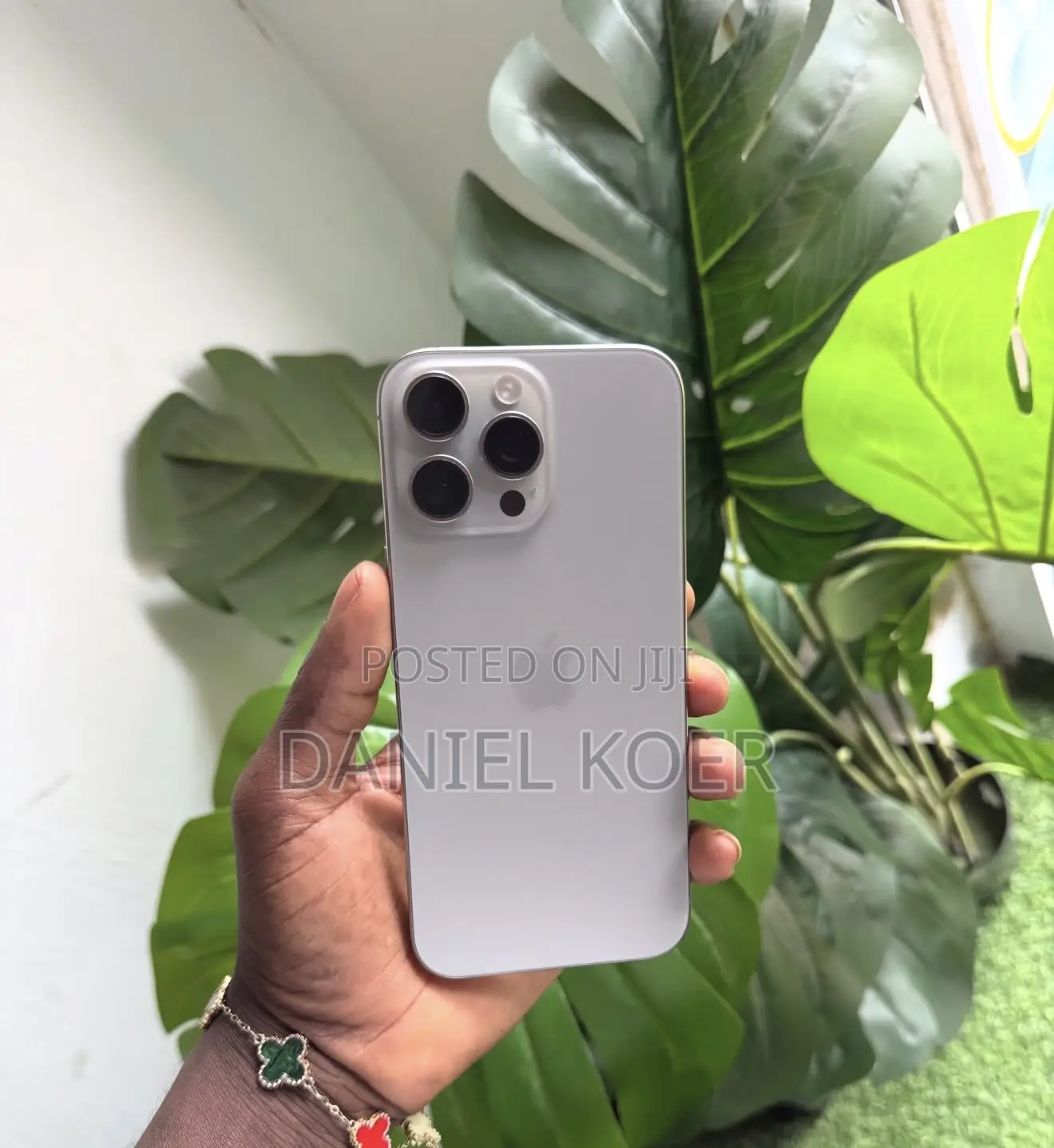 Apple iPhone 16 Pro 256 GB Silver