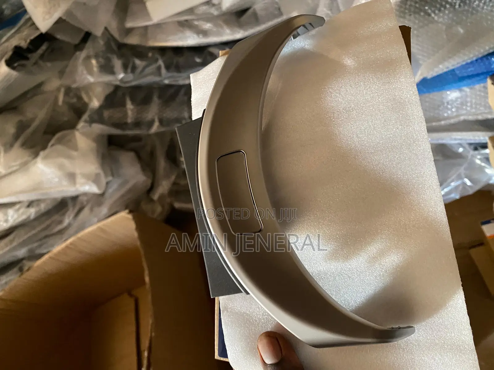 C300 Arm Rest Release