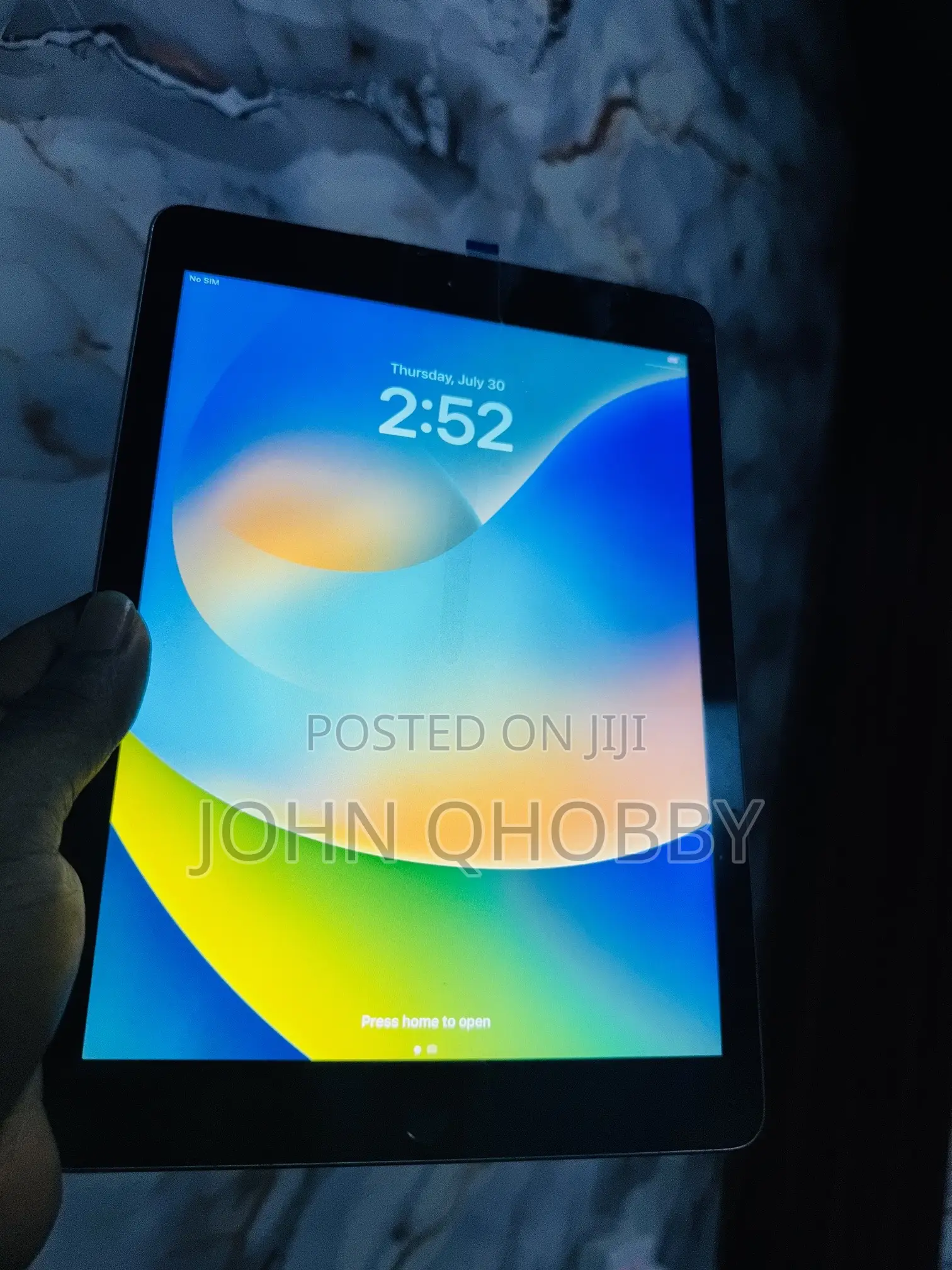 Apple iPad 9.7 32 GB Gray