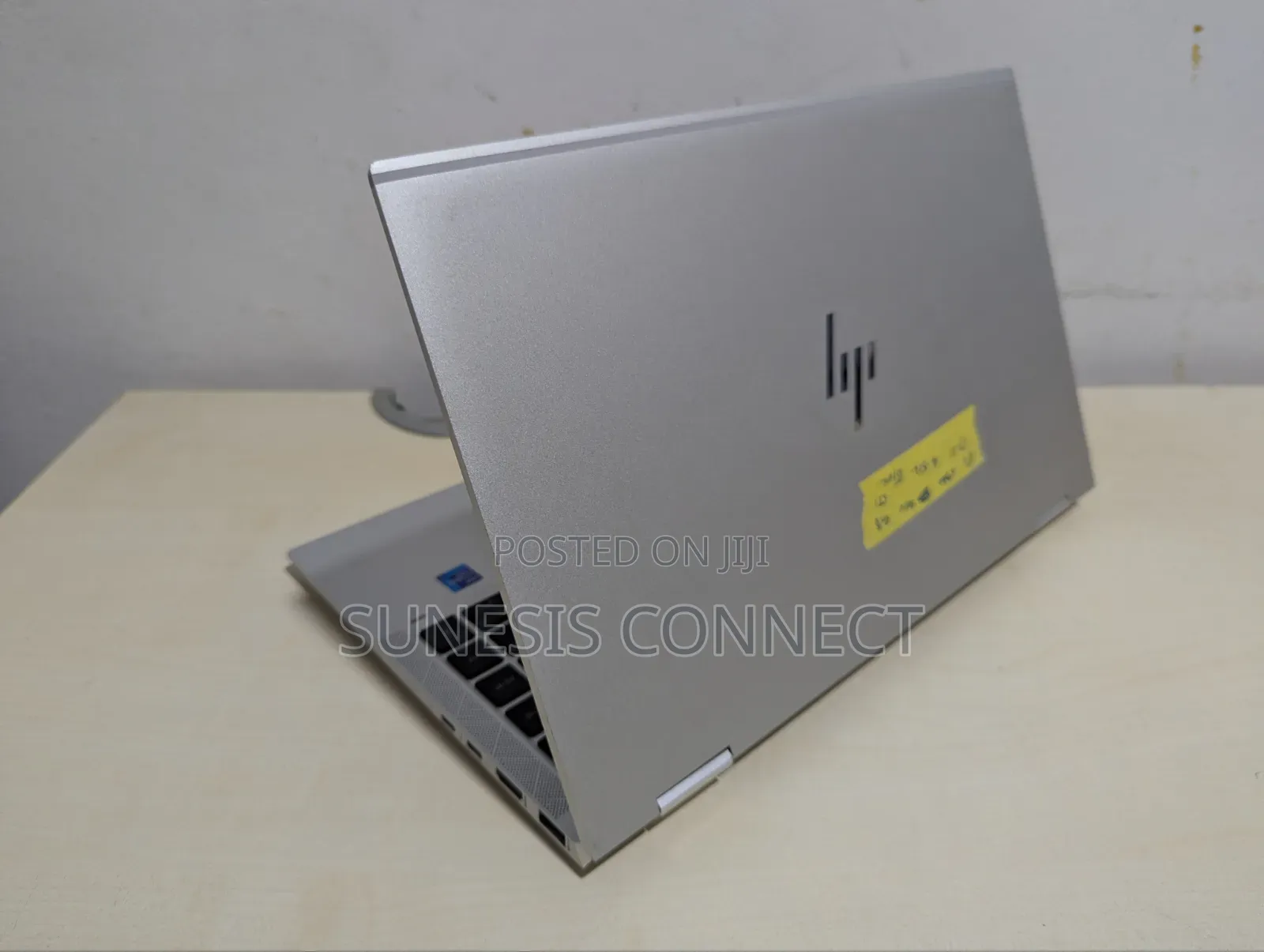 New Laptop HP EliteBook 1040 G8 16GB Intel Core i7 SSD 512GB