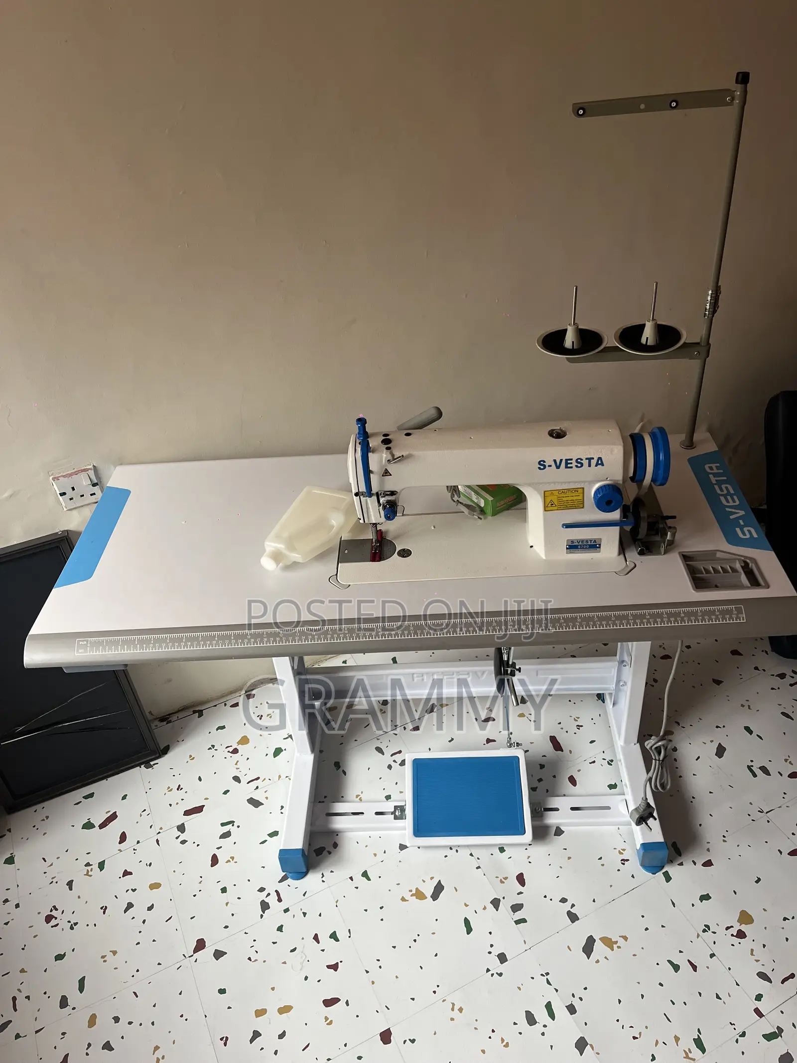 Indutrial Sewing Machine
