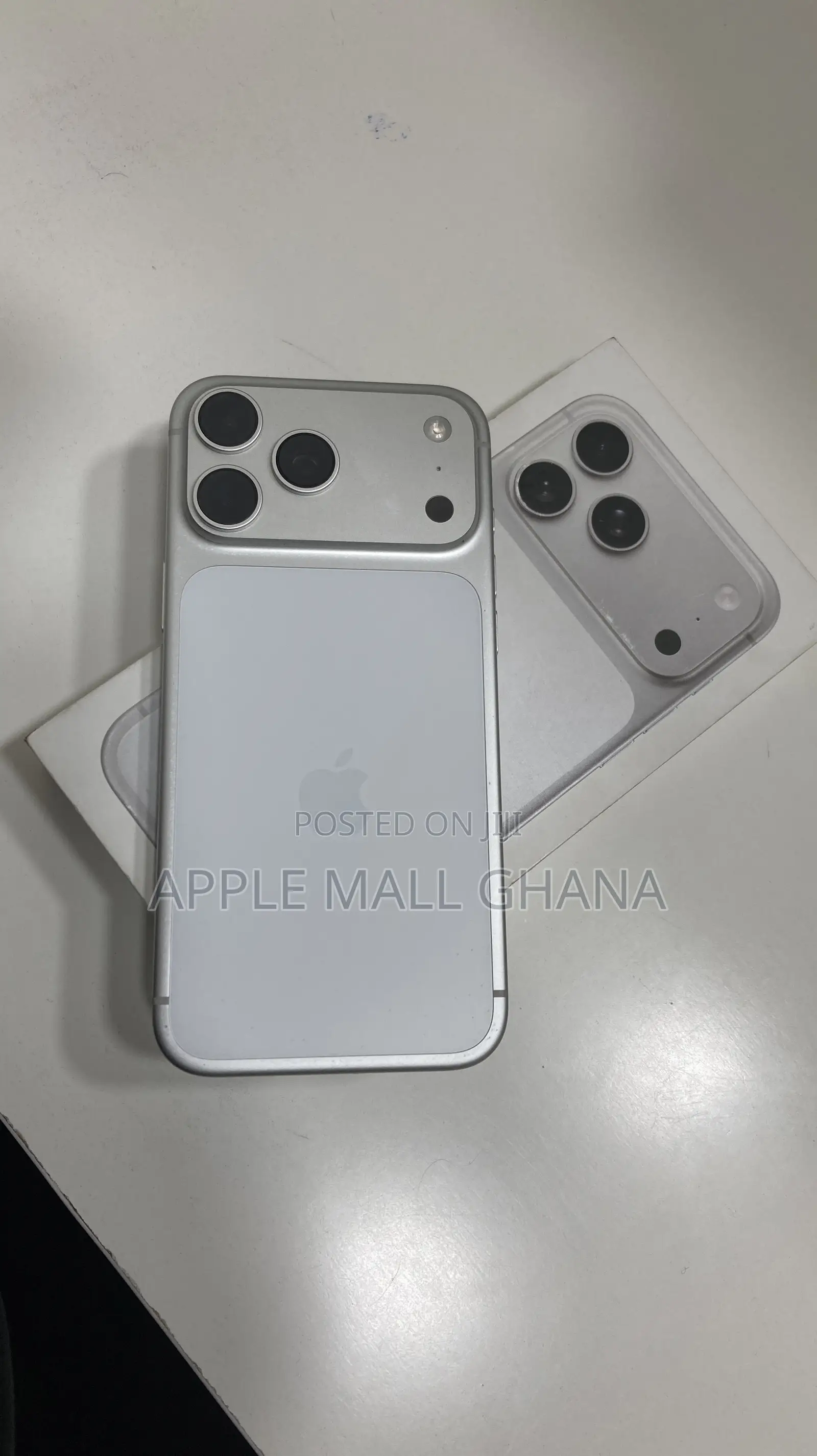 New Apple iPhone 17 Pro 256 GB Silver