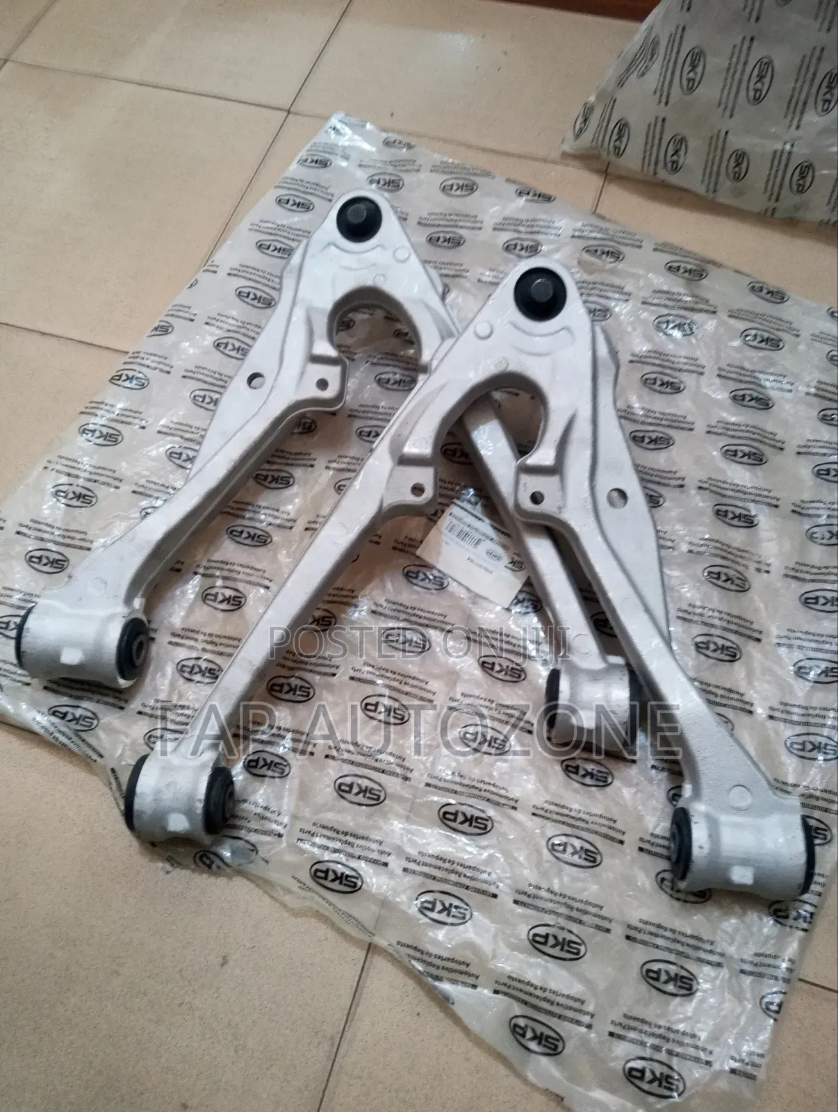 Original Cadillac Escalade, Chevy Silverado, Suburban Control Arm