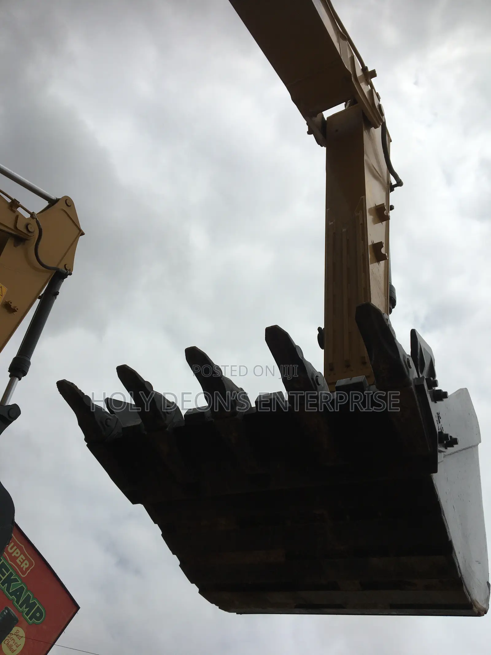 Brand New XCMG Crawler Excavator XE 215 I