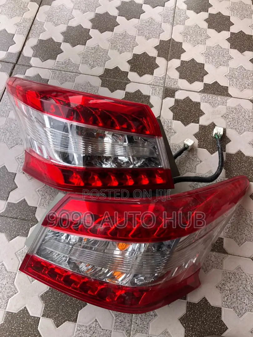 2014 Nissan Sentra Taillight Pair (Foreign Used – Premium OEM)