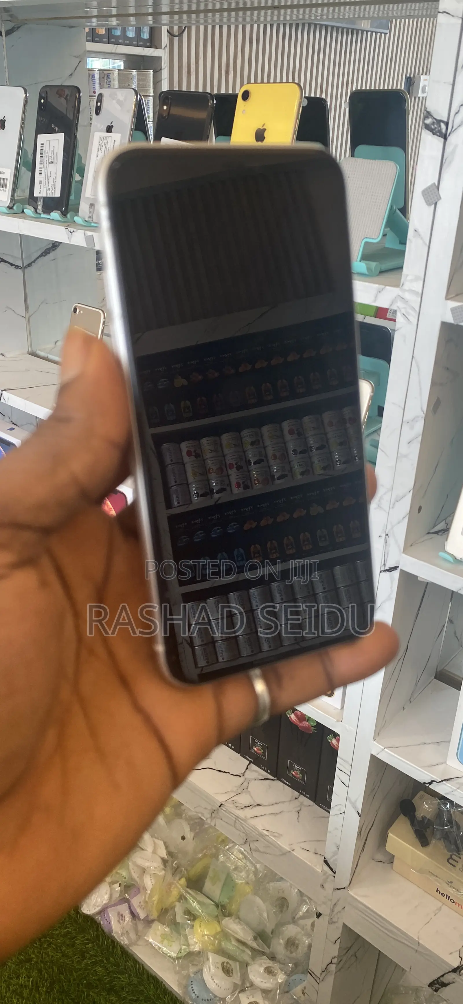 New Apple iPhone XR 128 GB White
