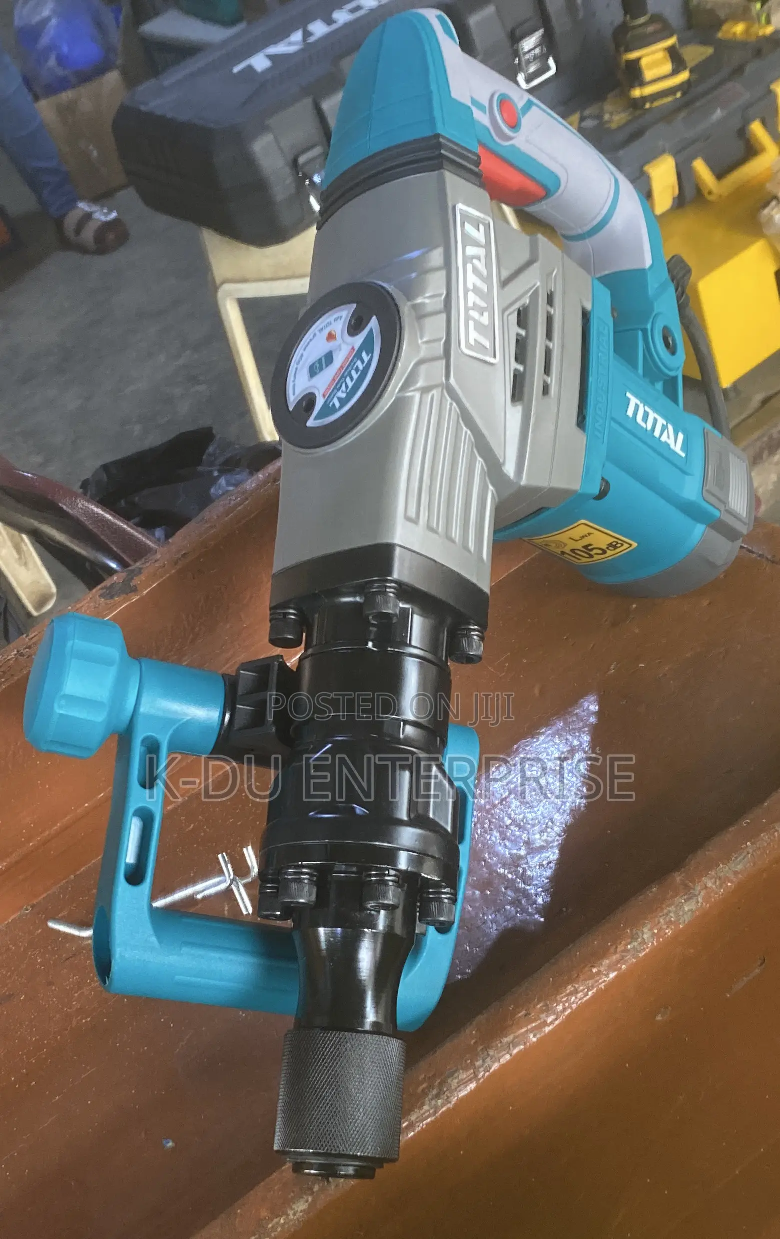 Total Demolition Breaker 1300W
