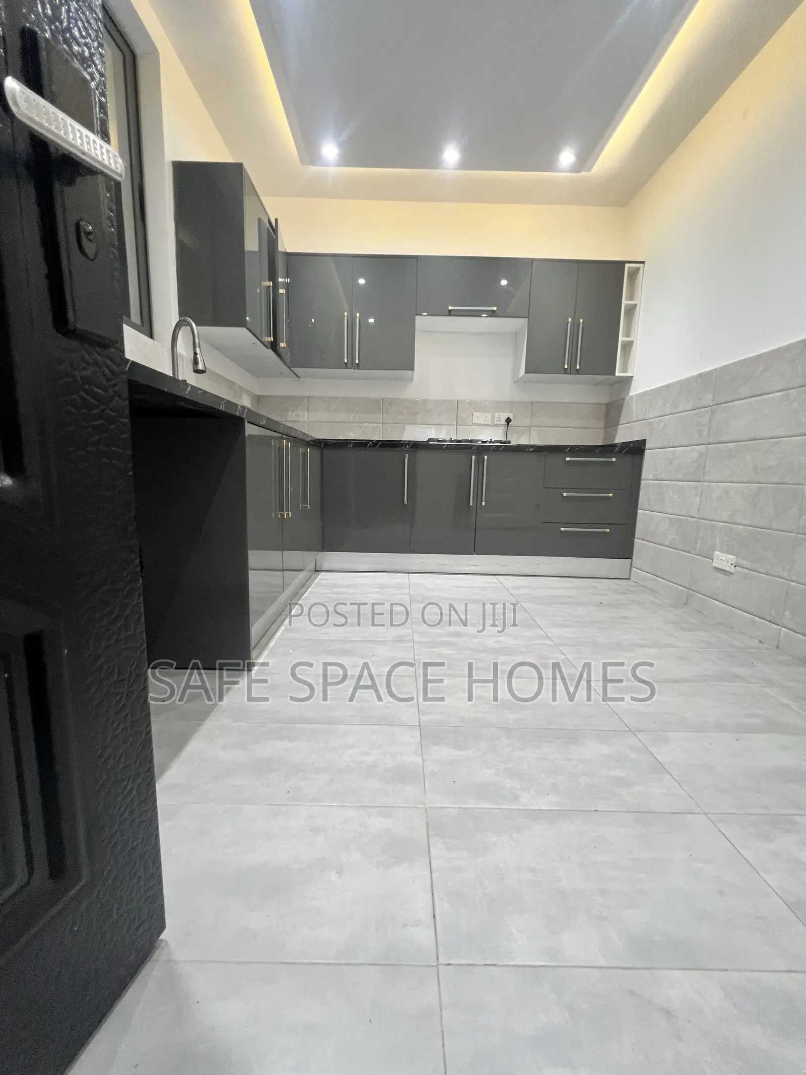 2bdrm Apartment in Burma Camp for rent