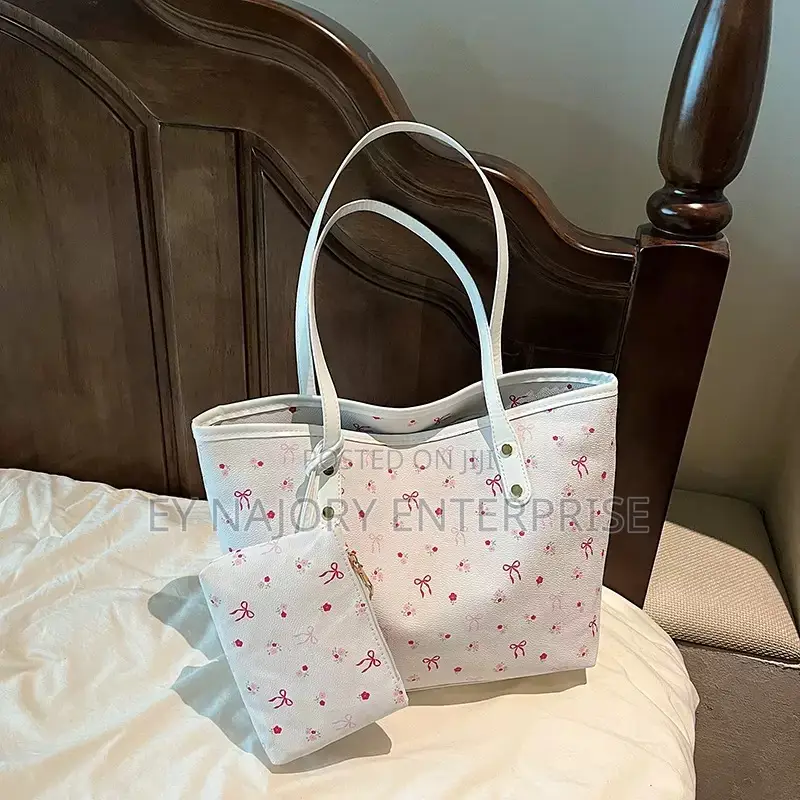 Women’s Bag Niche Design UnderArm Totebag With a Mini Purse