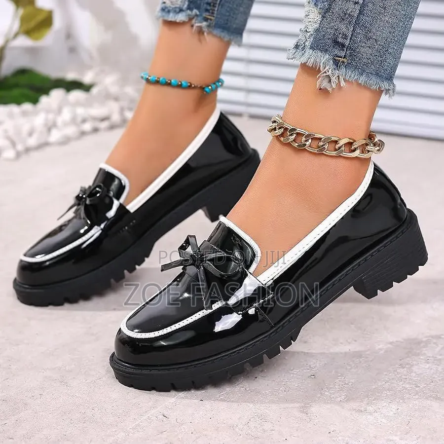 Women's Mirrow Laofer Shoe