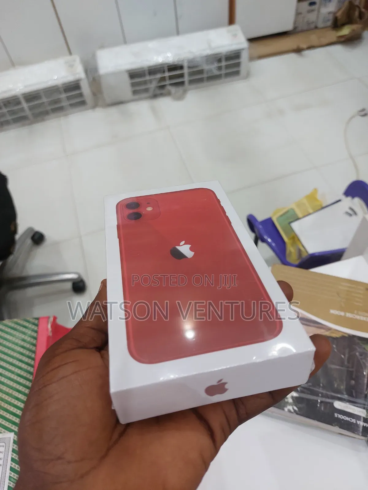 New Apple iPhone 11 128 GB Rose Gold