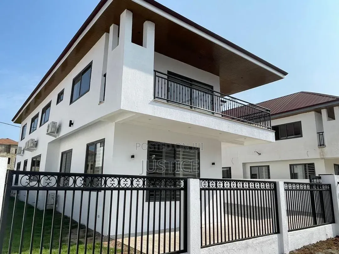 3bdrm Duplex in Adenta Aviation, SDA Area for rent
