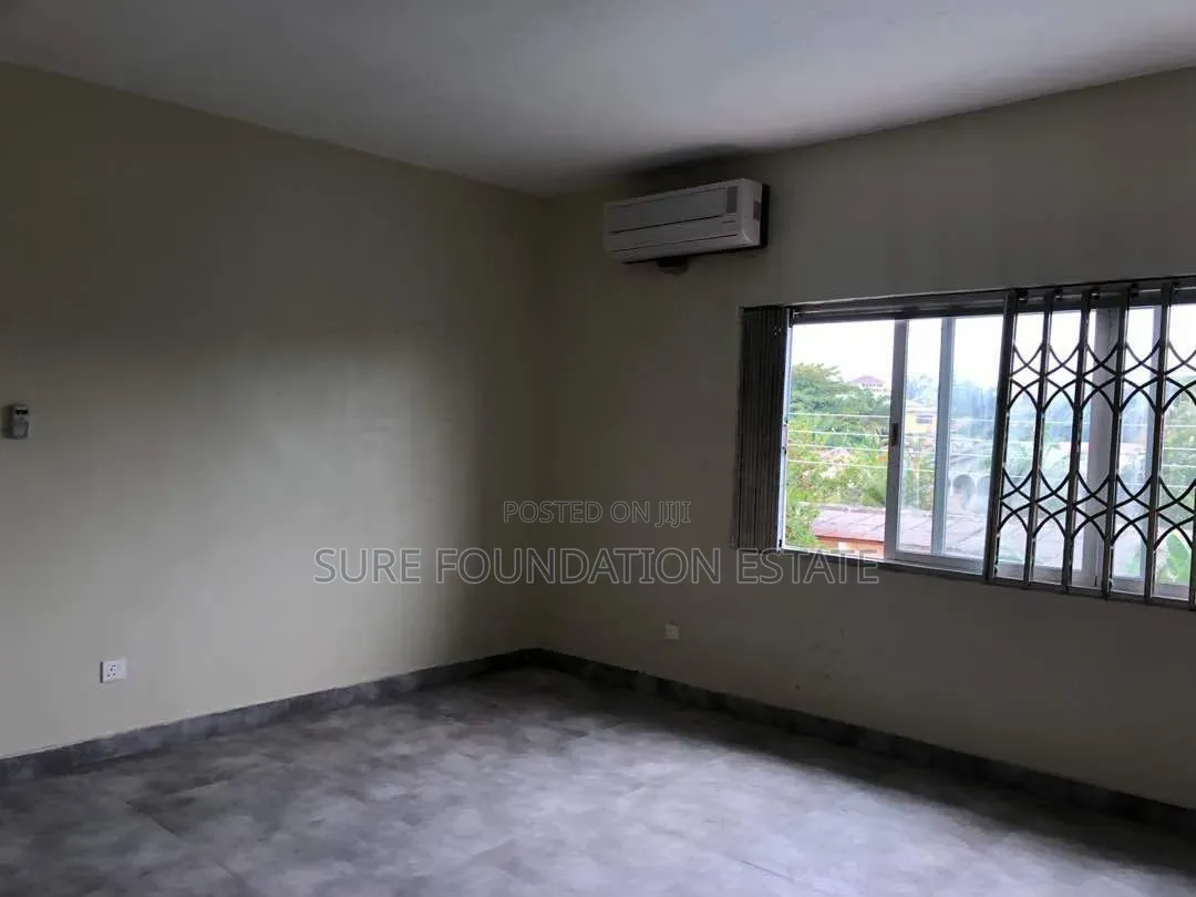 2bdrm House in Dansoman for rent