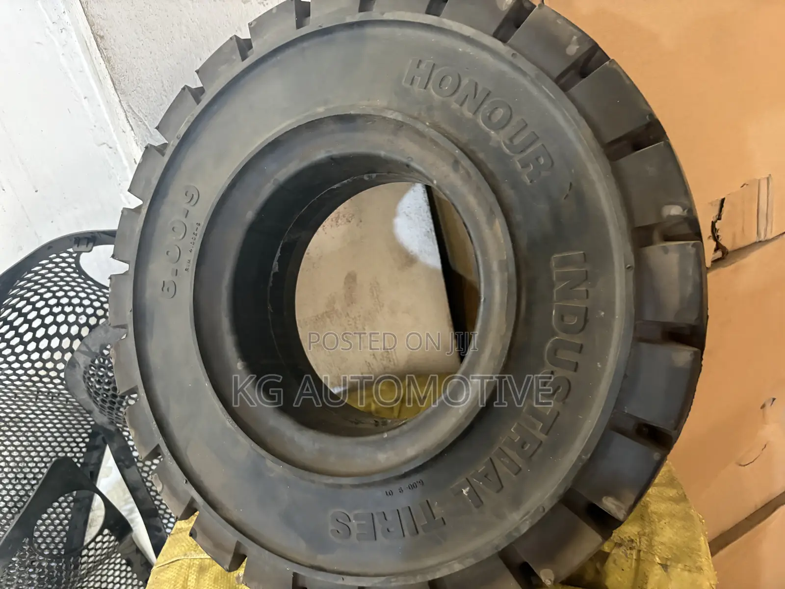 6.00-9 Solid Forklift Tire