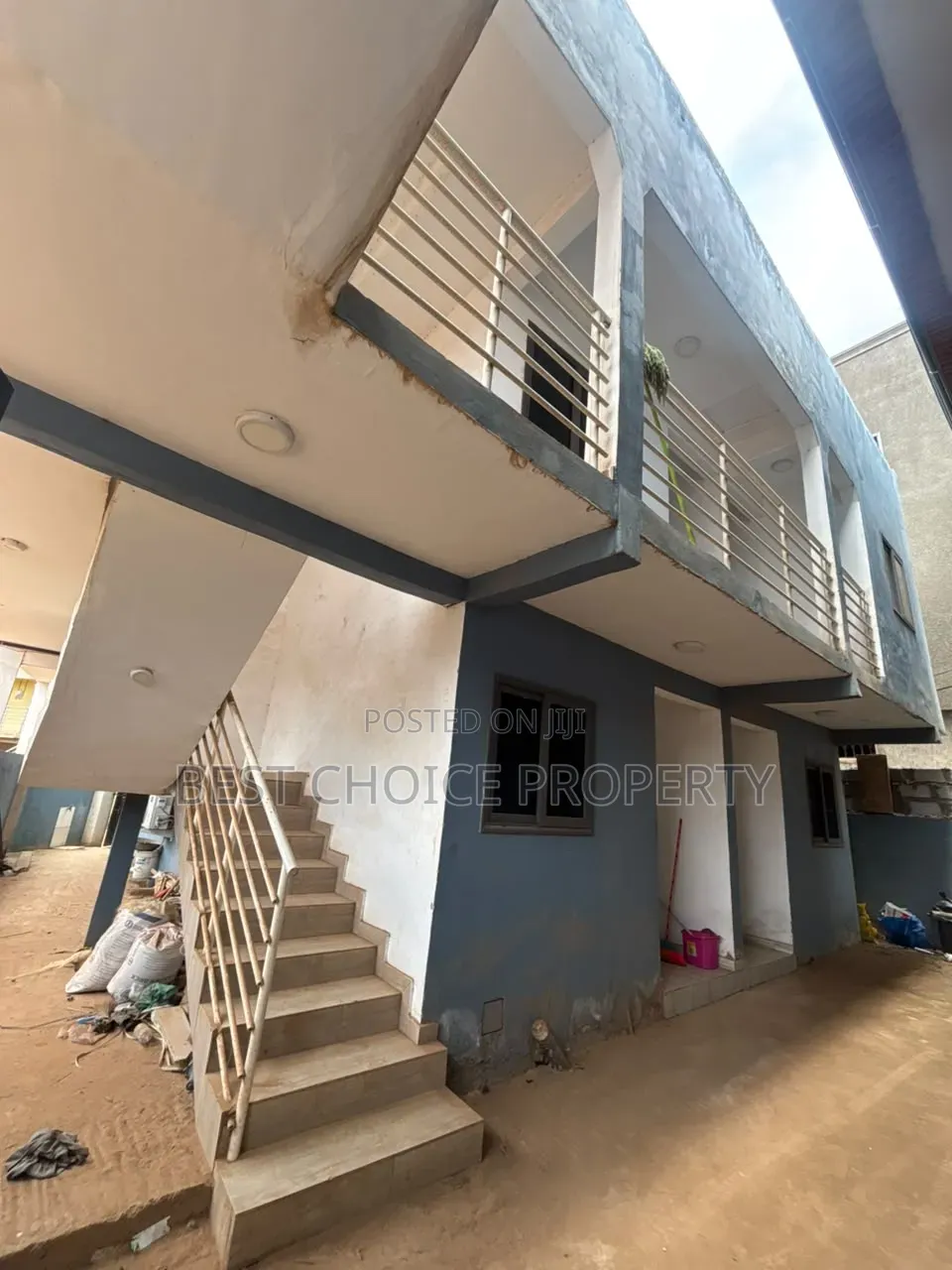 2bdrm Apartment in Lakeside for rent