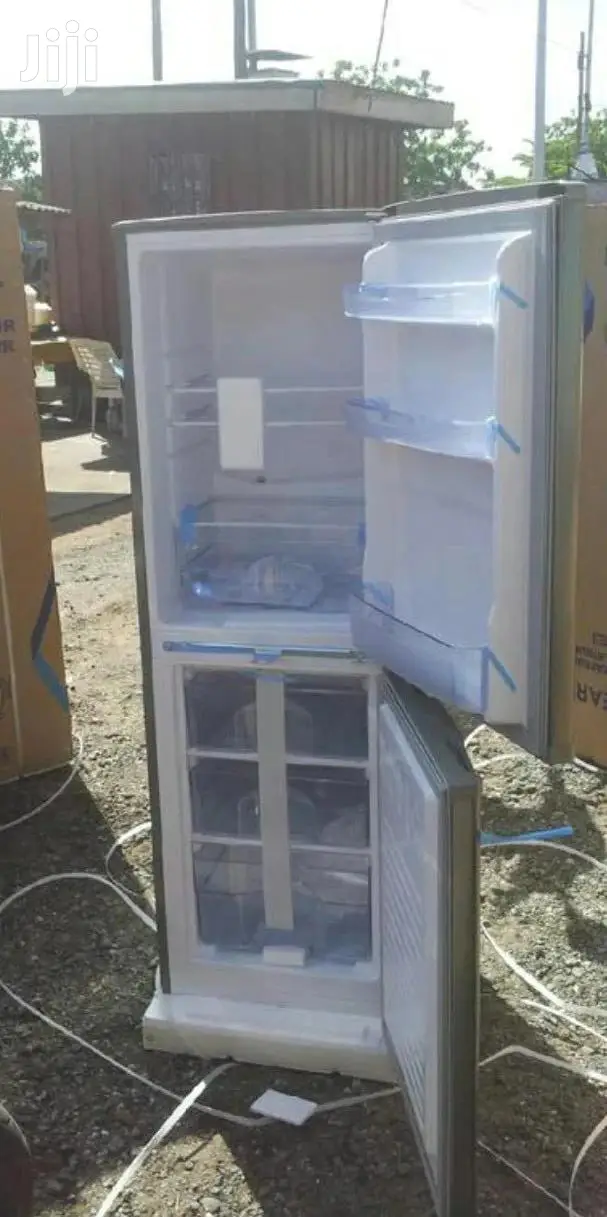 Super Brand New Pearl Top Freezer Fridge 147 Liter