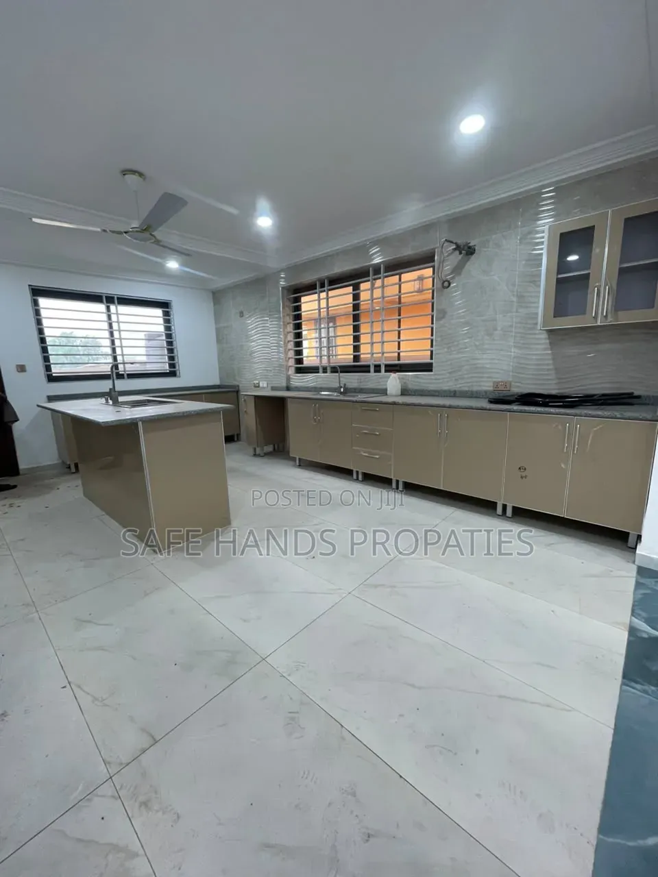3bdrm House in Ashaley Botwe, Accra Metropolitan for sale