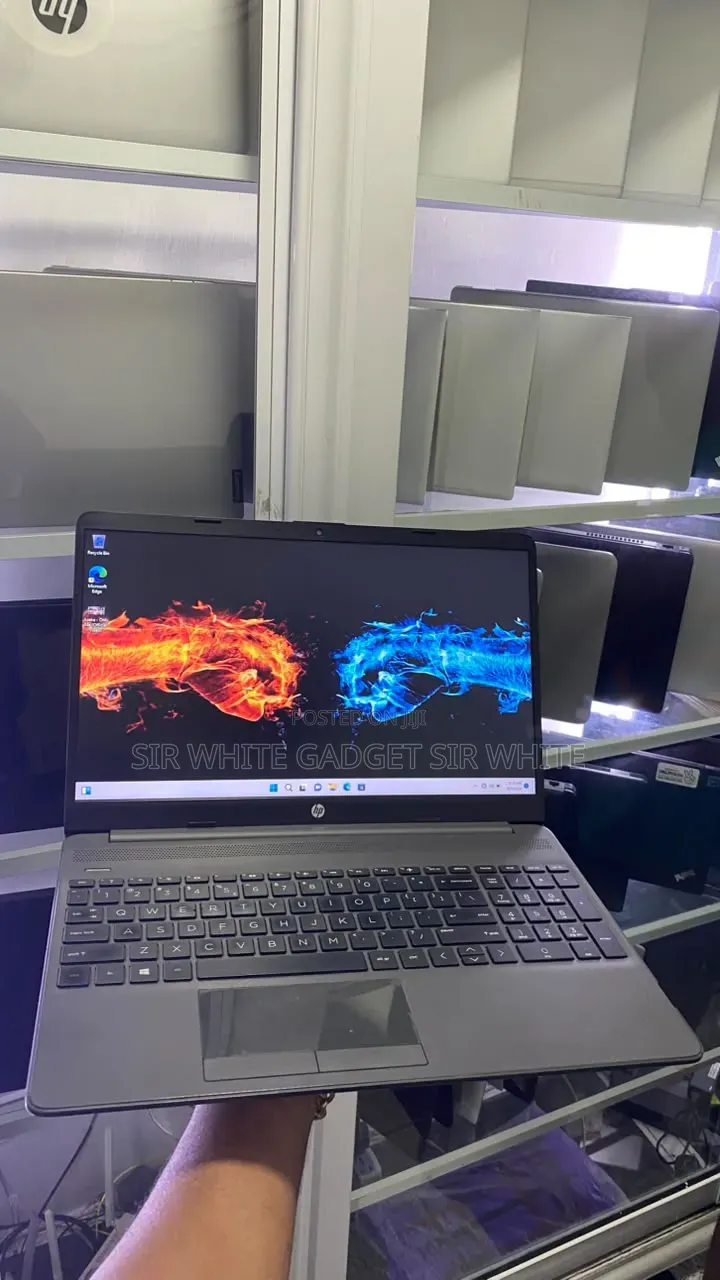 Laptop HP 250 G8 8GB Intel Core i3 SSD 256GB