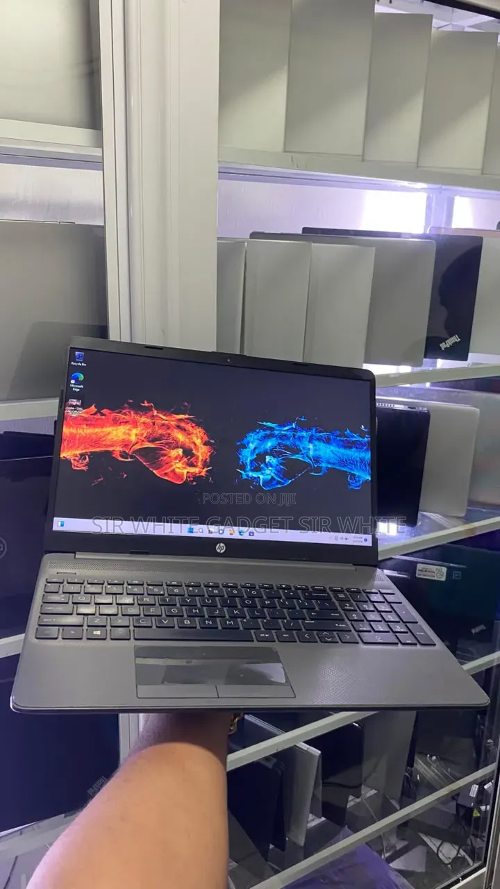 Laptop HP 250 G8 8GB Intel Core i3 SSD 256GB