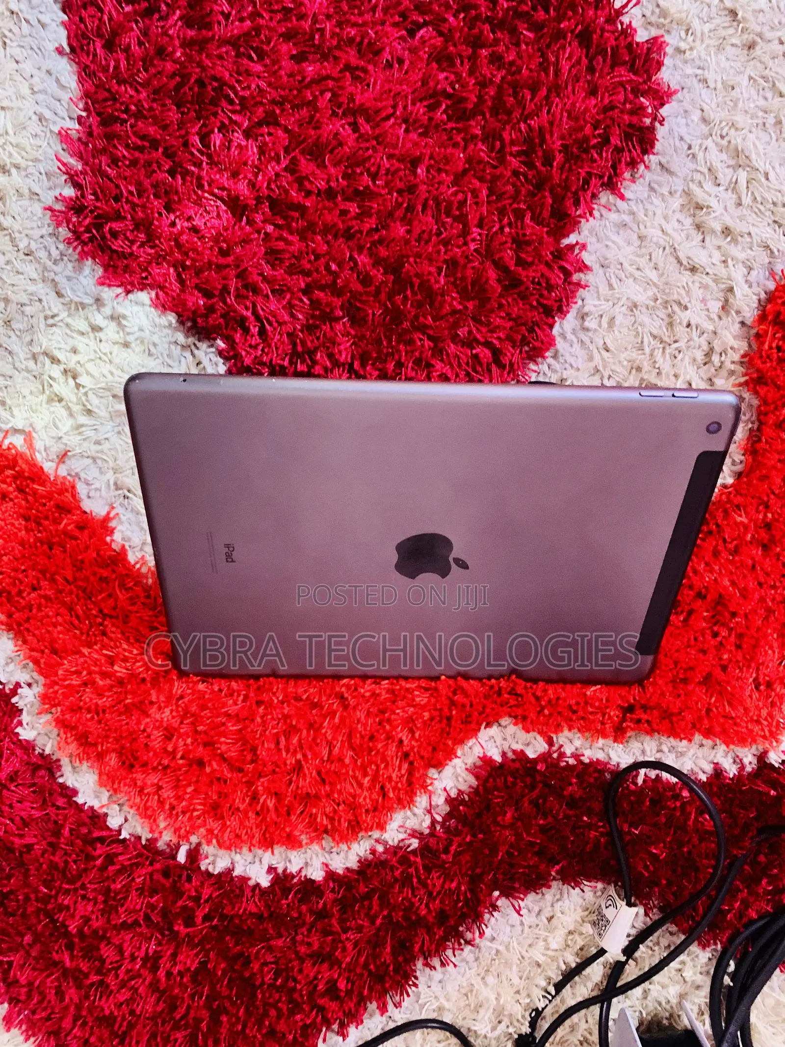 Apple iPad 10.2 (2019) 32 GB Gray