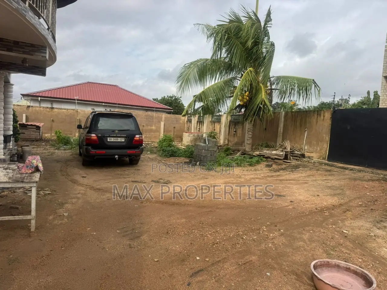 5bdrm House in Ablekuma for sale