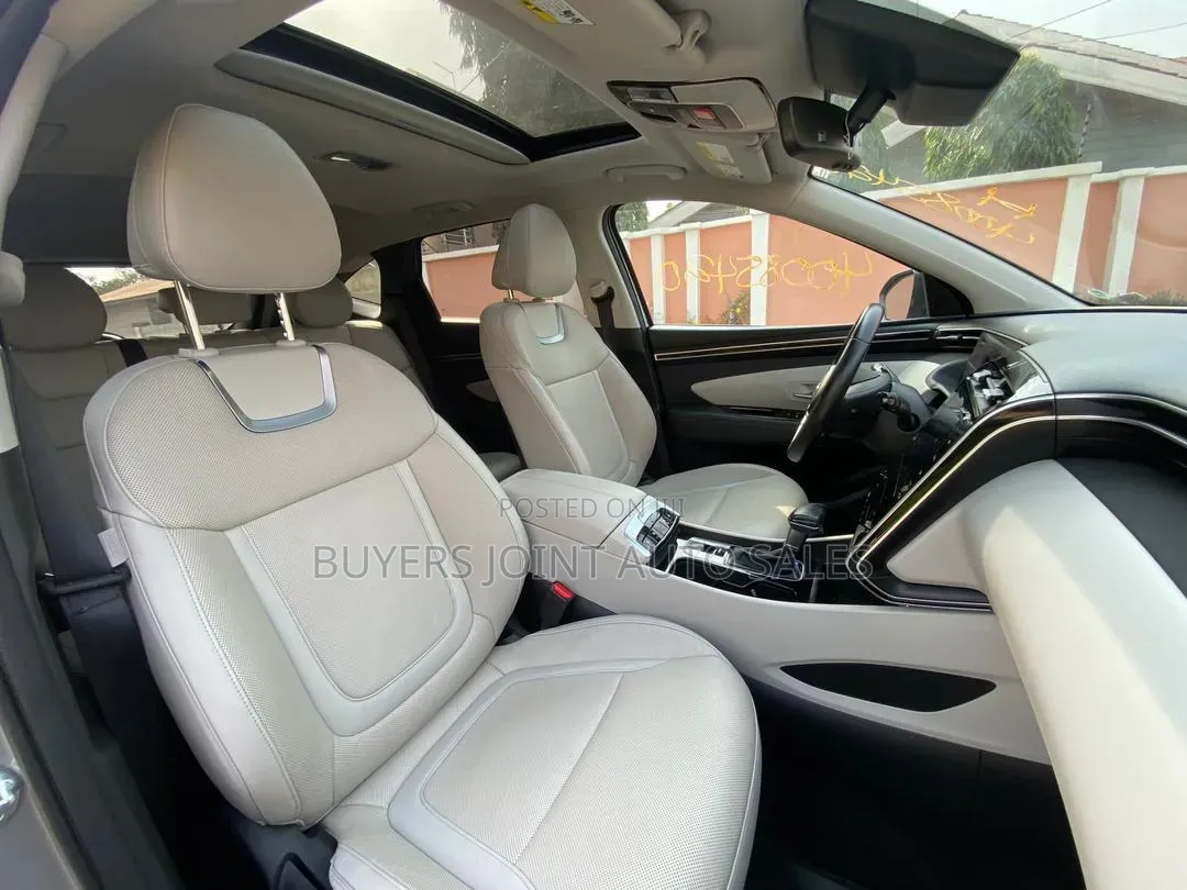 Hyundai Tucson 2022 Silver