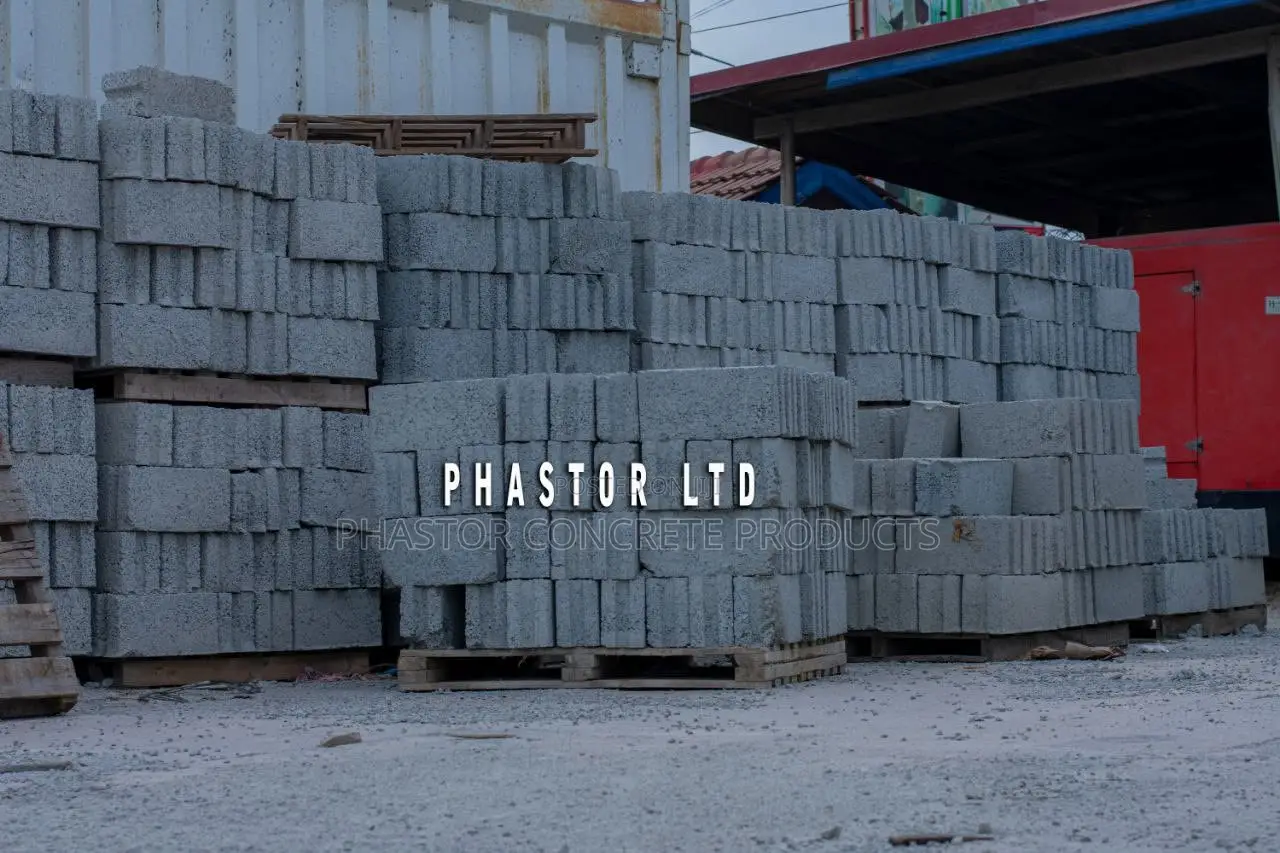 Solid Blocks (Quarry Dust Blocks)