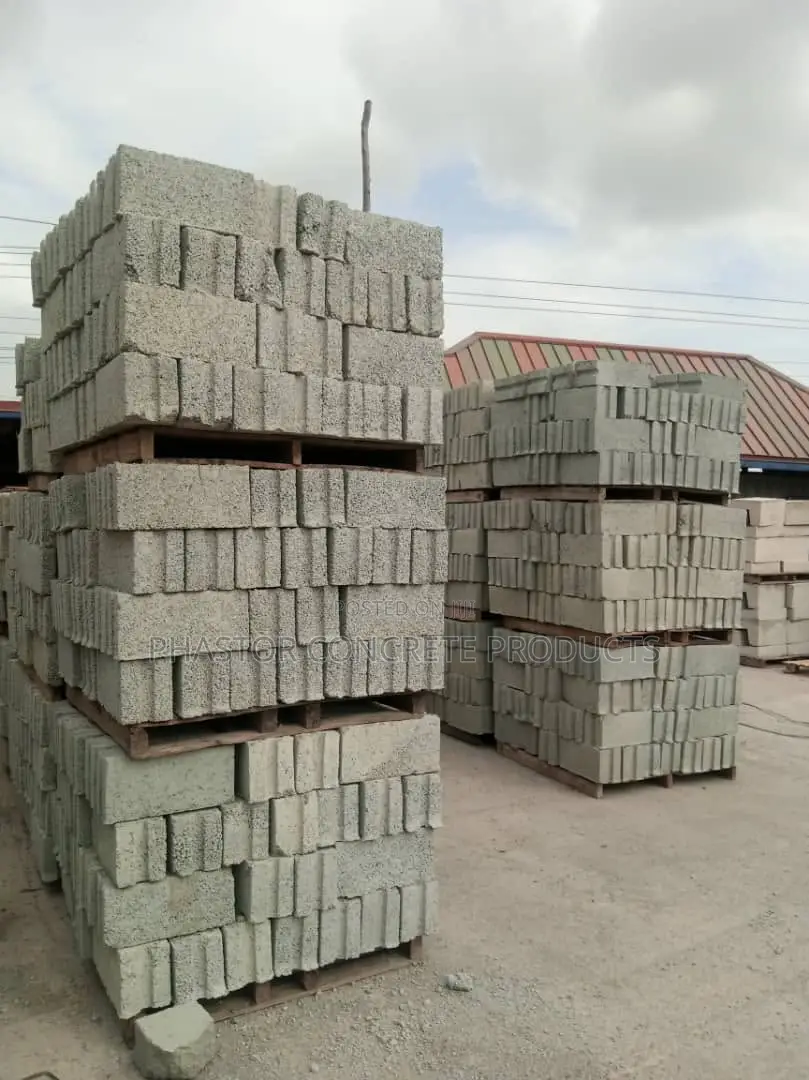 Solid Blocks (Quarry Dust Blocks)