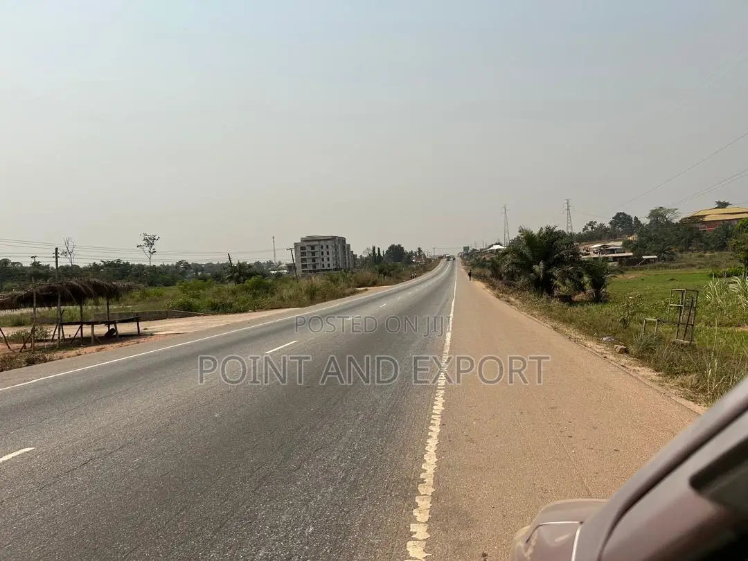 Filling Station/ Roadside Land at Ejisu Boankra