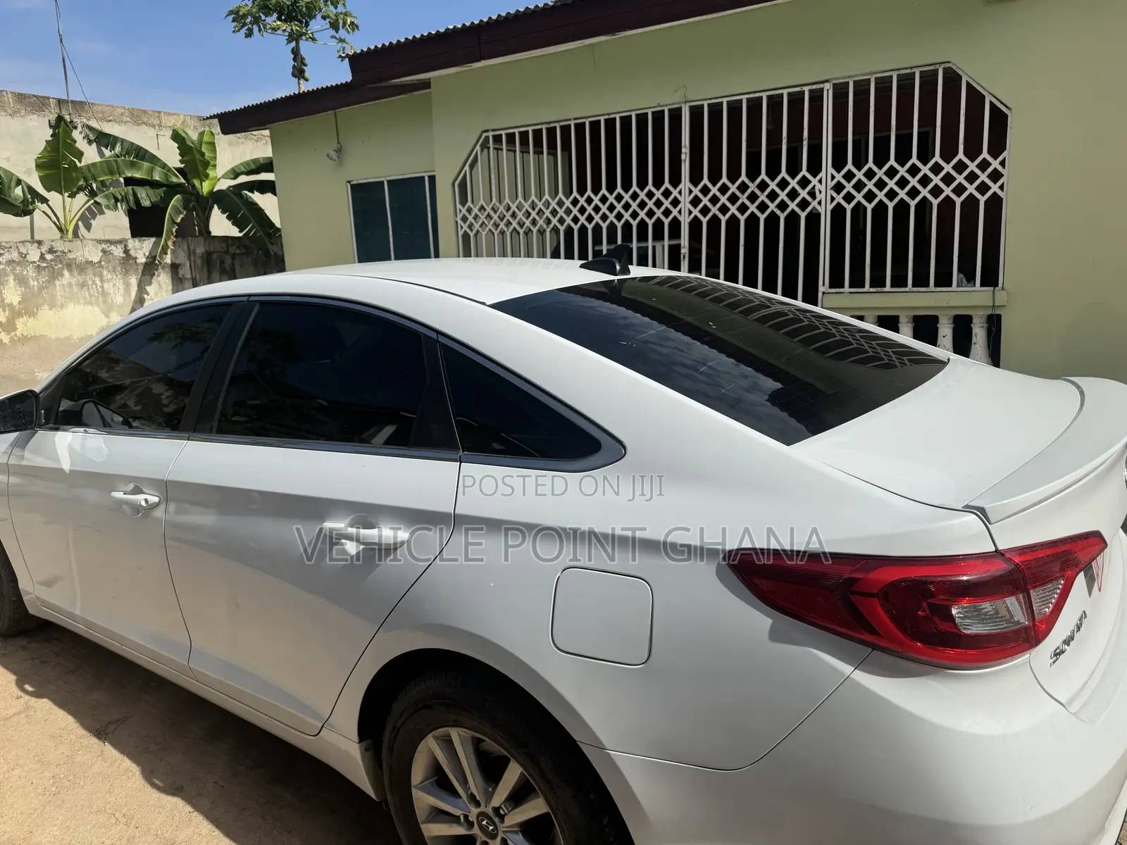 Hyundai Sonata Base Sedan FWD (2.4L 4cyl 6A) 2016 White