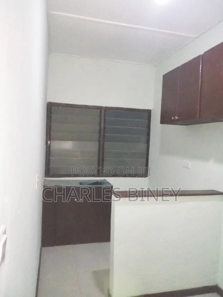 2bdrm Apartment in Old Barrier for rent