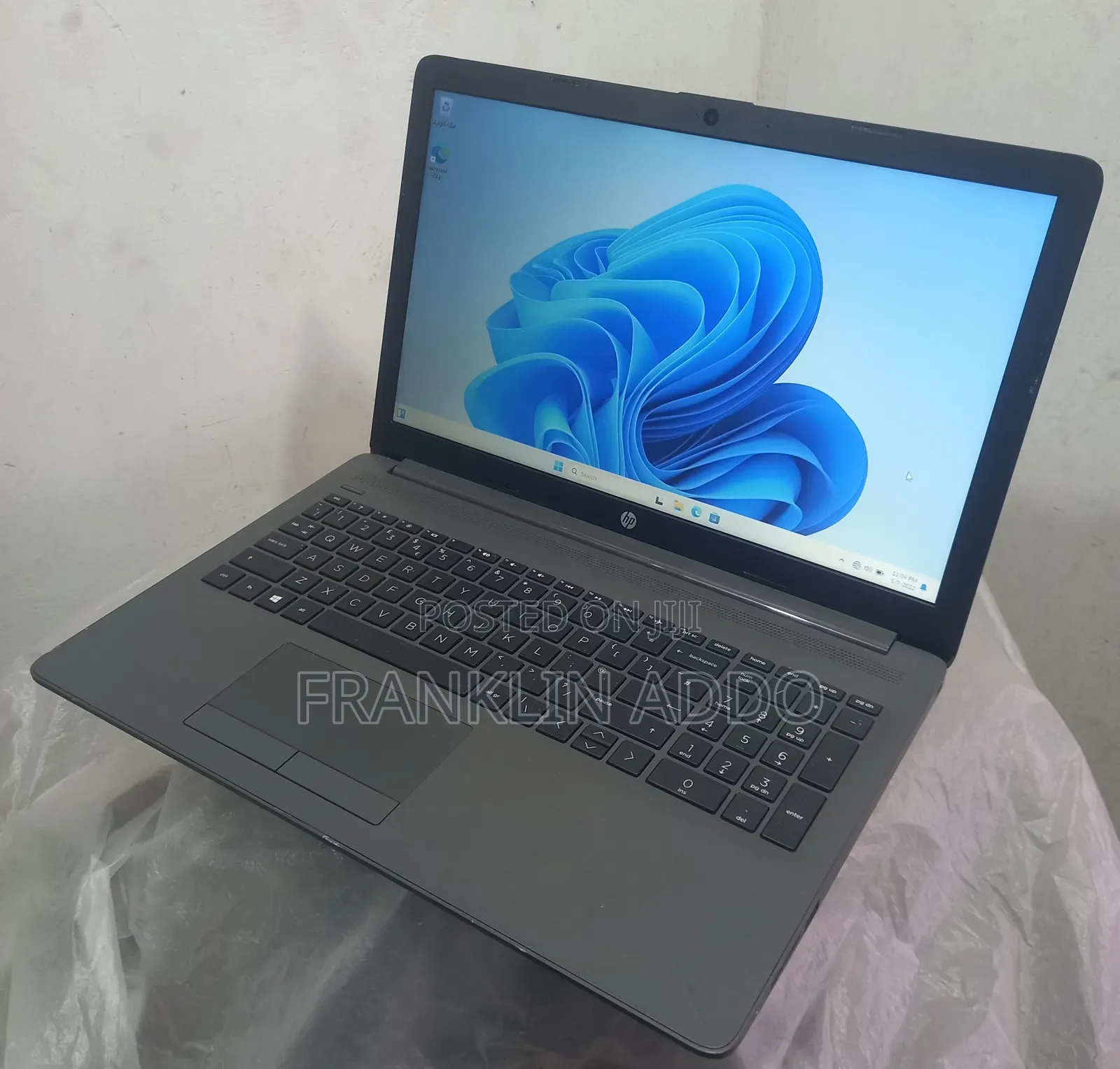 Laptop HP 250 G7 8GB AMD SSD 128GB