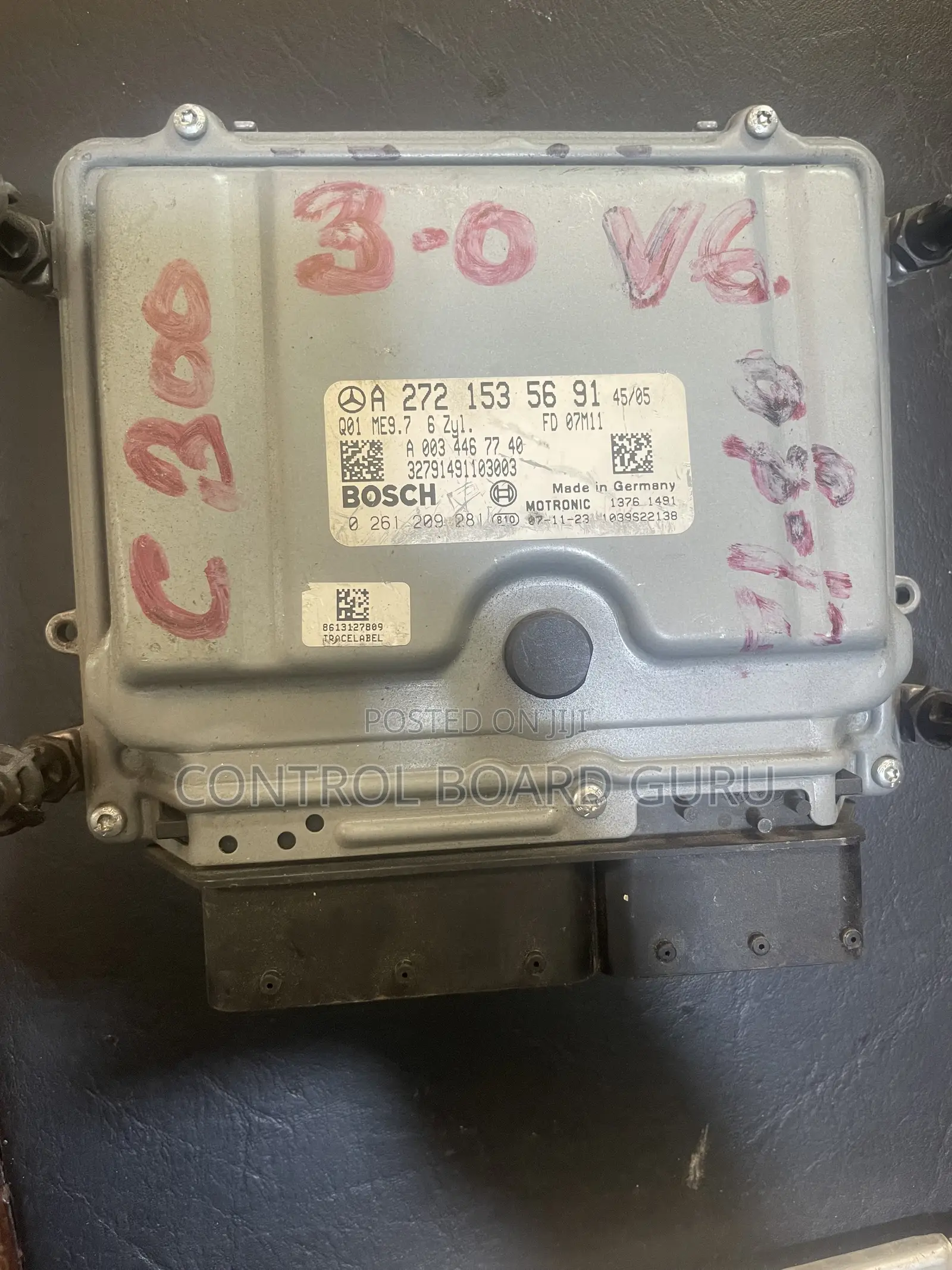 Mercedes Benz C300 Engine Control Board ECU W204