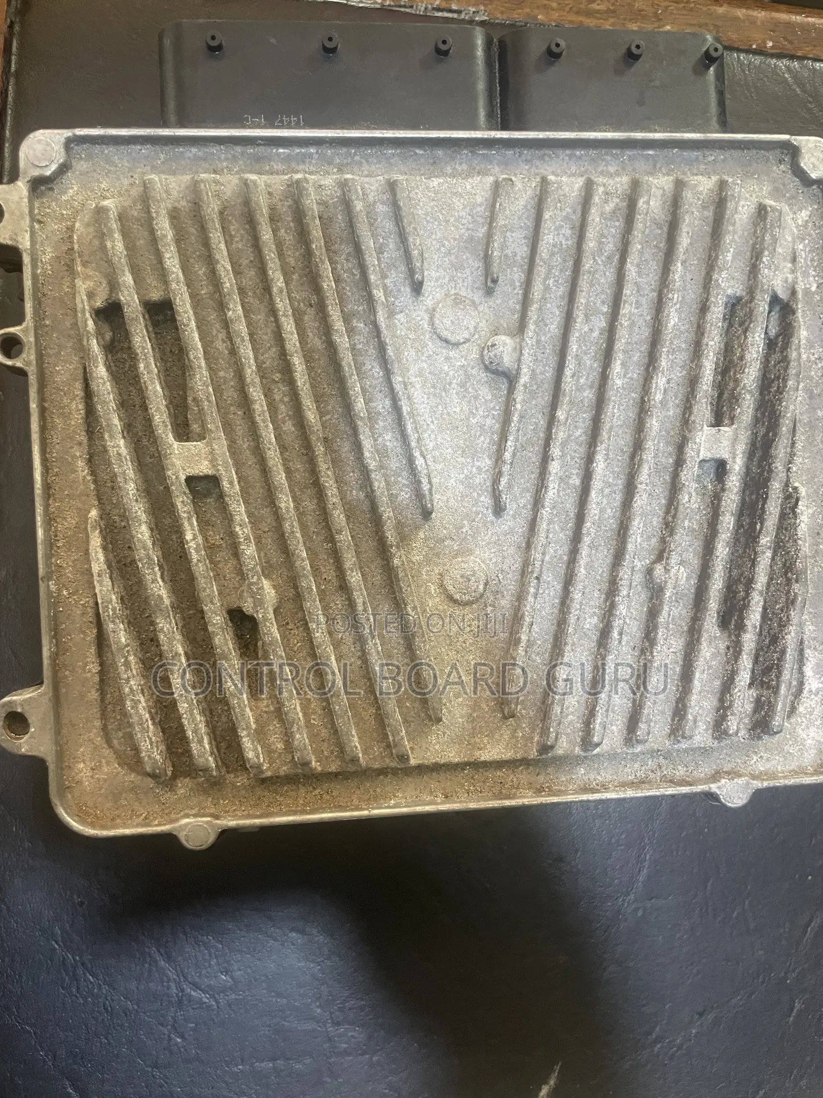 Mercedes Benz C300 Engine Control Board ECU W204