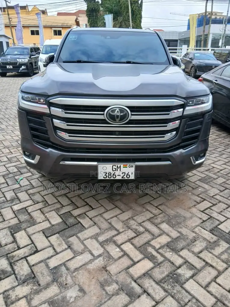 New V8 LANDCRUISER for Rent 70th Anniversary