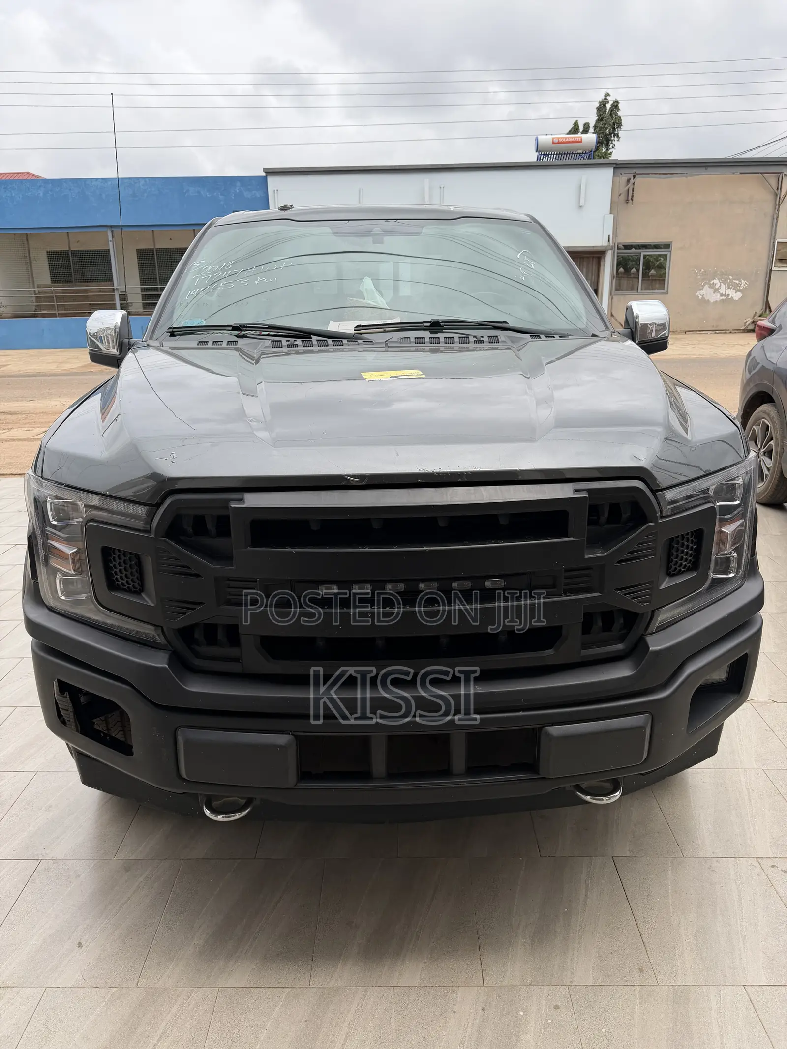 Ford F-150 Lariat 4x4 SuperCrew Cab Styleside 5.5 ft. box 145 in. WB Black